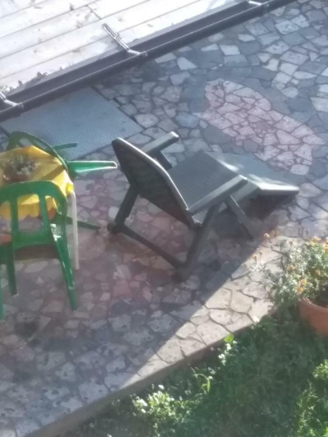 Aritzo Appartamento Romantico المظهر الخارجي الصورة